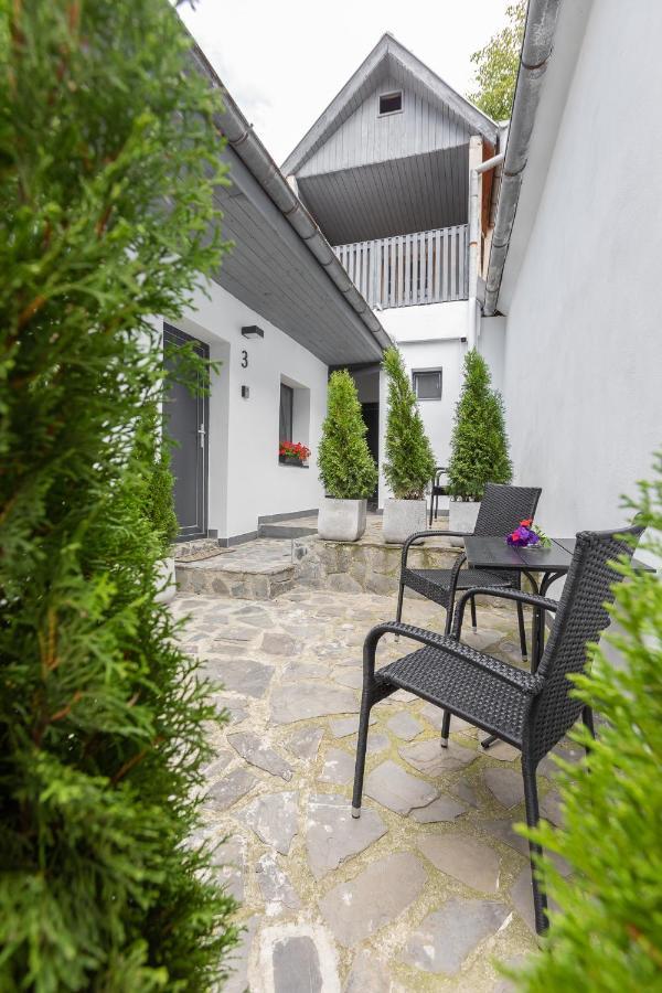 Отель Casa Sedra Брашов Экстерьер фото